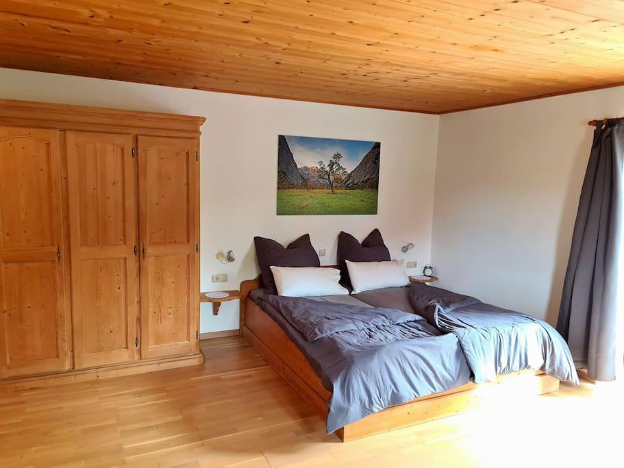Ruhige Ferienwohnung In Bad Toelz Екстериор снимка